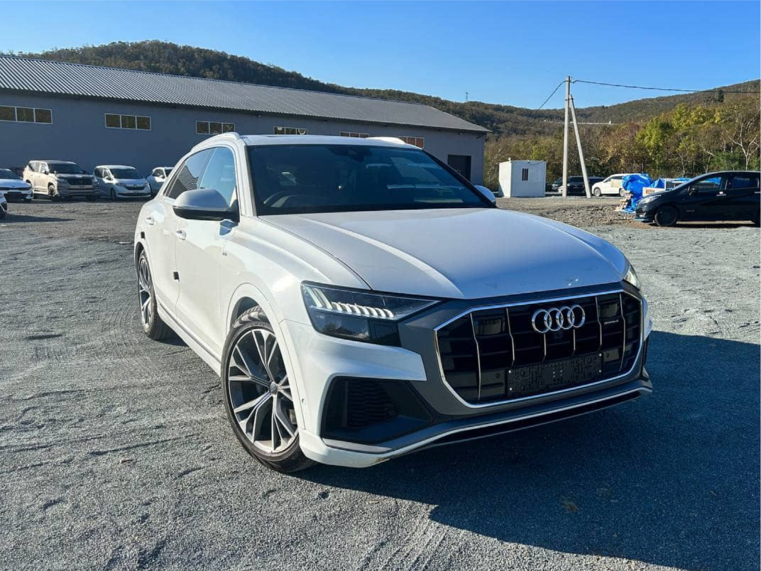 Audi Q8