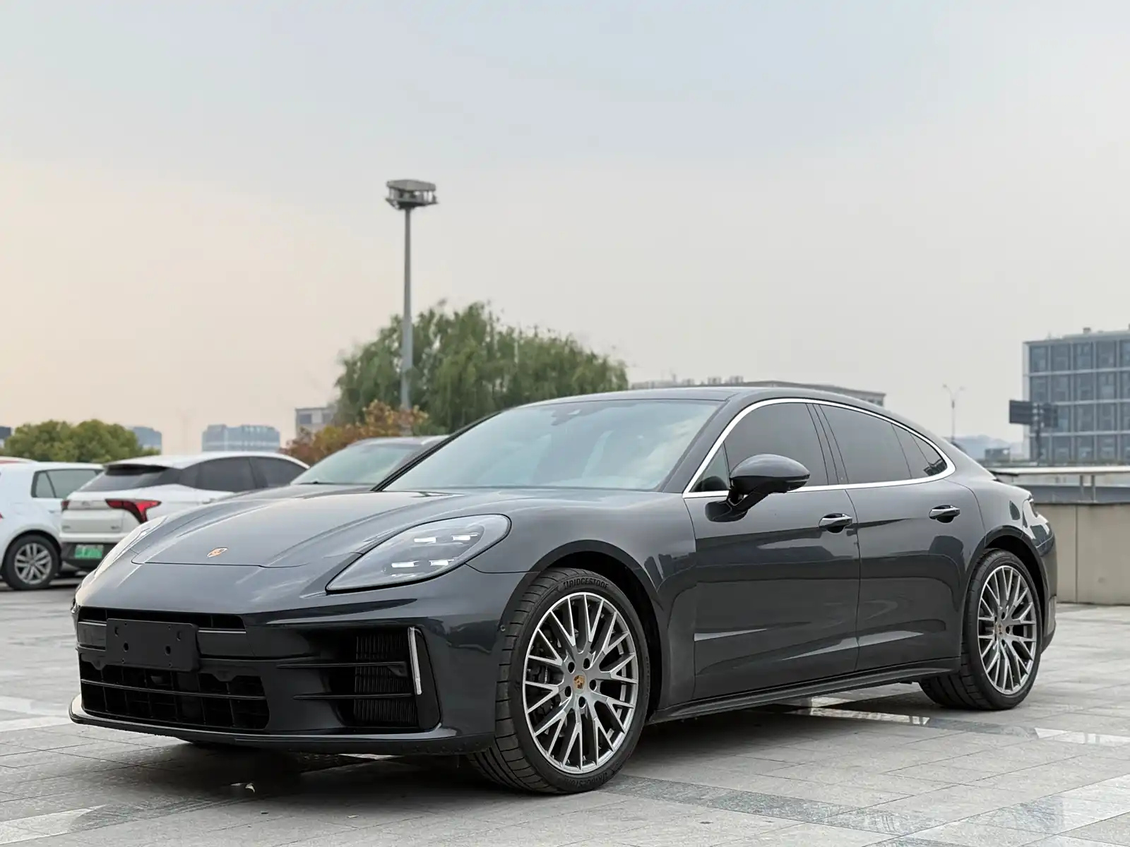 Porsche Panamera, 2022