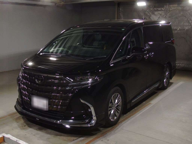 Toyota Alphard, 2024